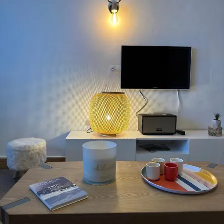 Apartment Paquebot Des Neiges - 4 Personnes - Vue Mont Blanc *