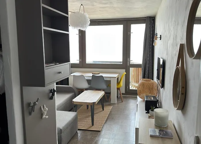 Paquebot Des Neiges - 4 Personnes - Vue Mont Blanc La Plagne